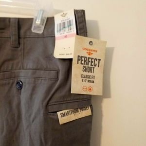 Dockers shorts Size 40 Gray